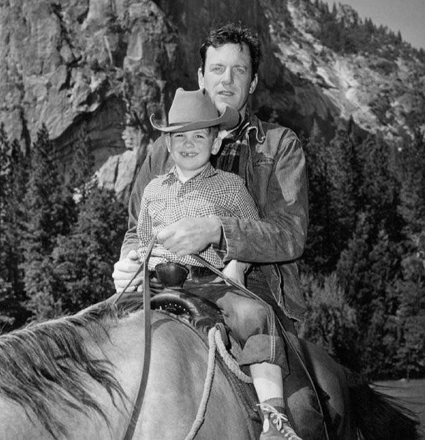Gunsmoke Facts Fascinating Trivia From Behind the Scenes