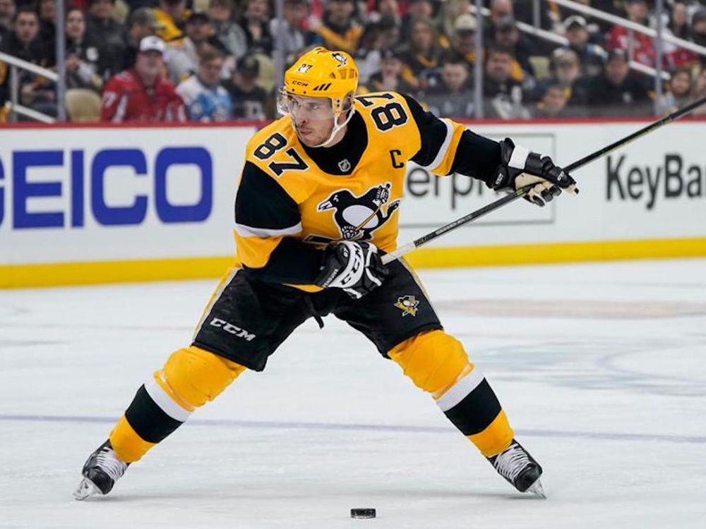 Toughest NHL Players The Roughest Brawlers In Hockey History toughest-nhl-players-the-roughest-brawlers-in-hockey-history