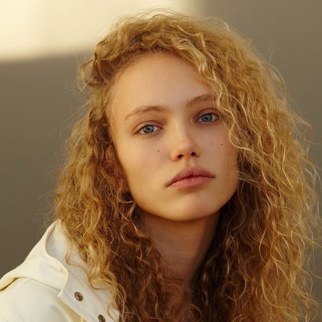 Most Beautiful Women in the World Ranked by Country