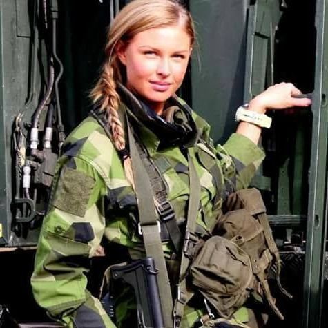 Female Soldiers From Around The World Who Serve Their Country