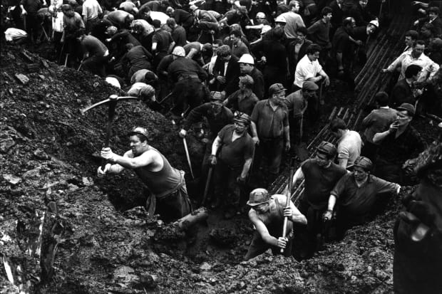 Aberfan-mine-disaster-wales