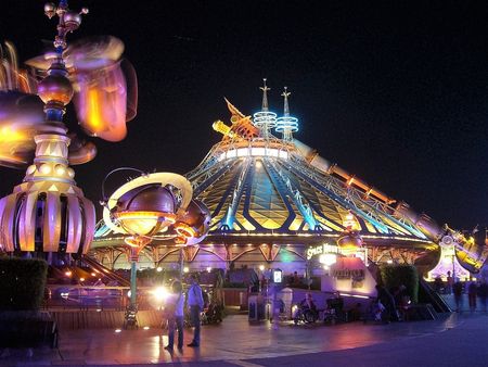 Three Major Health Reasons Adults Should Visit Theme Parks