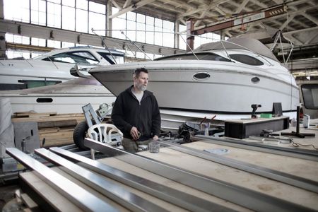 7 Expert Tips to Create a Clean and Organized Garage:  1
